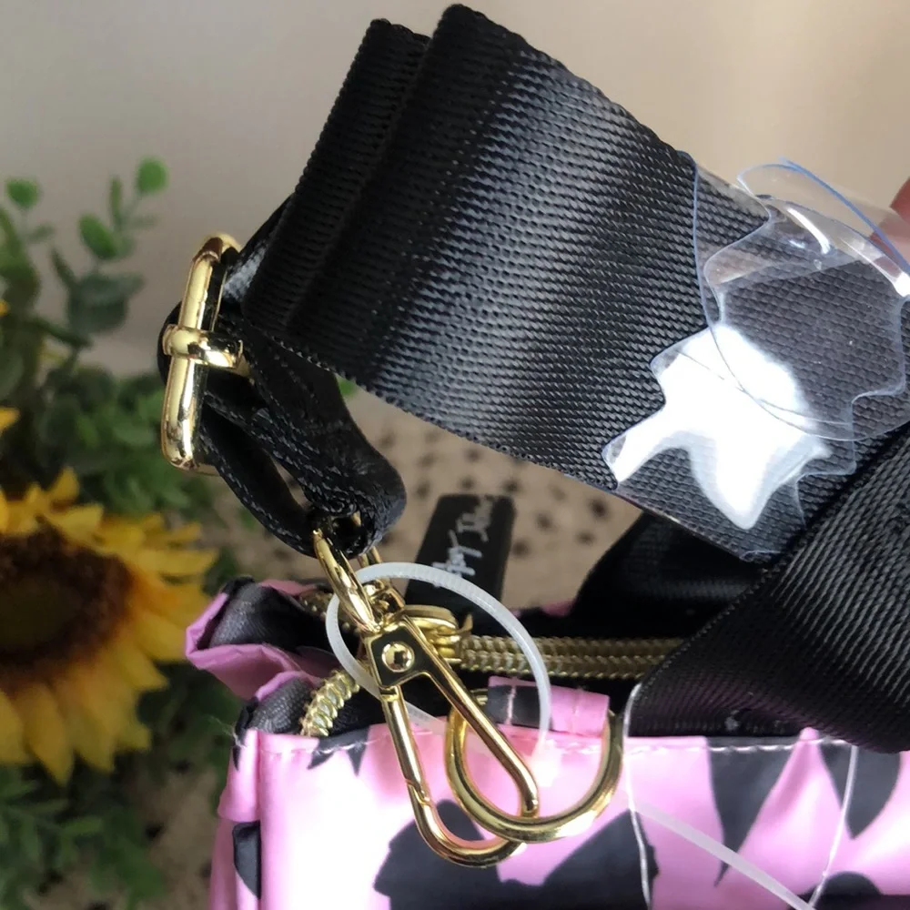 Betsey Johnson Pink and Black Bow Insulated Lunch Tote Bag